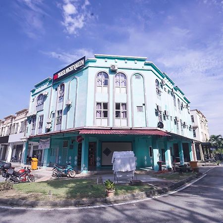 Hotel Night Queen Salak Tinggi 雪邦 外观 照片