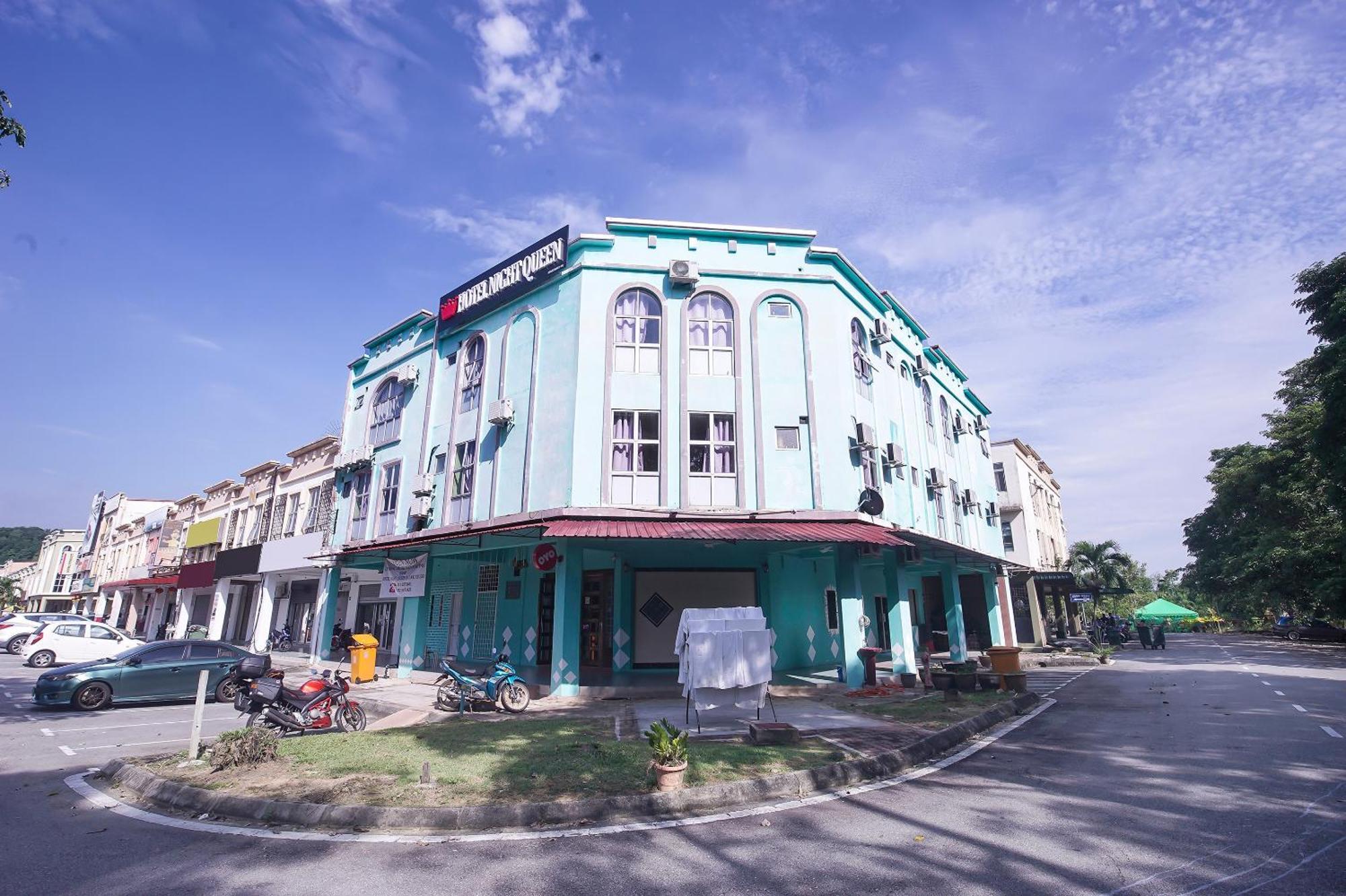 Hotel Night Queen Salak Tinggi 雪邦 外观 照片